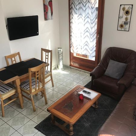 Appartement 2 Chambres Au Coeur Du Vignoble Avec Terrasse Riquewihr Eksteriør bilde